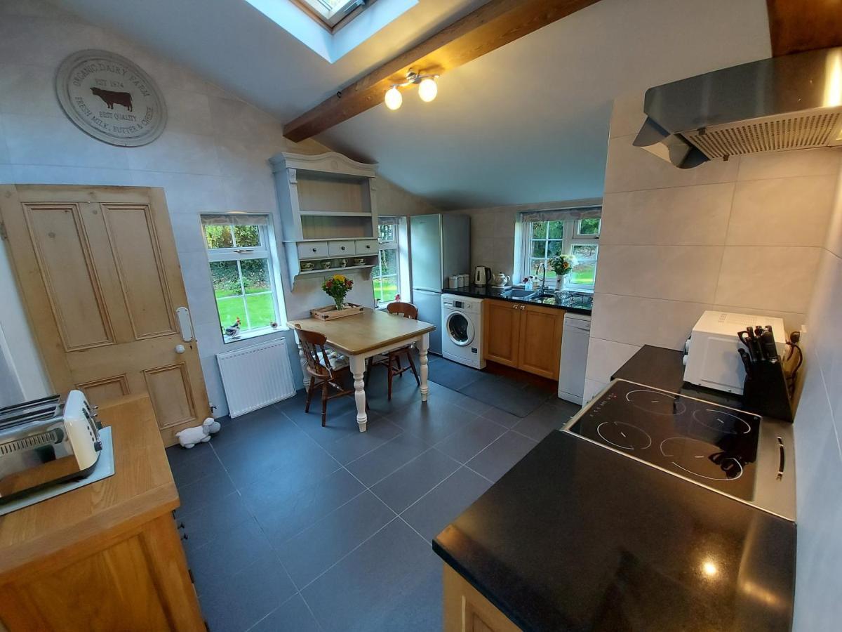 Saughall Mill Farm Cottage Chester Bagian luar foto