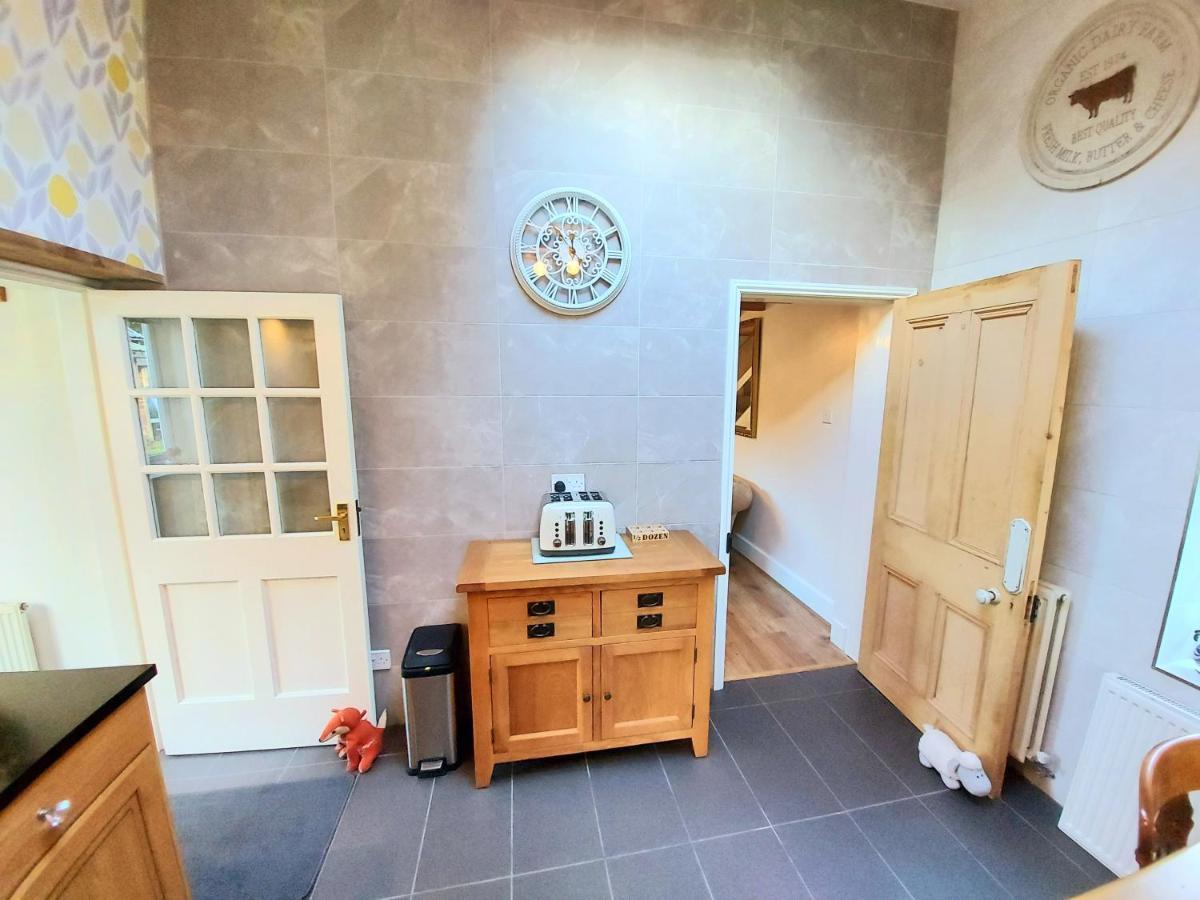 Saughall Mill Farm Cottage Chester Bagian luar foto