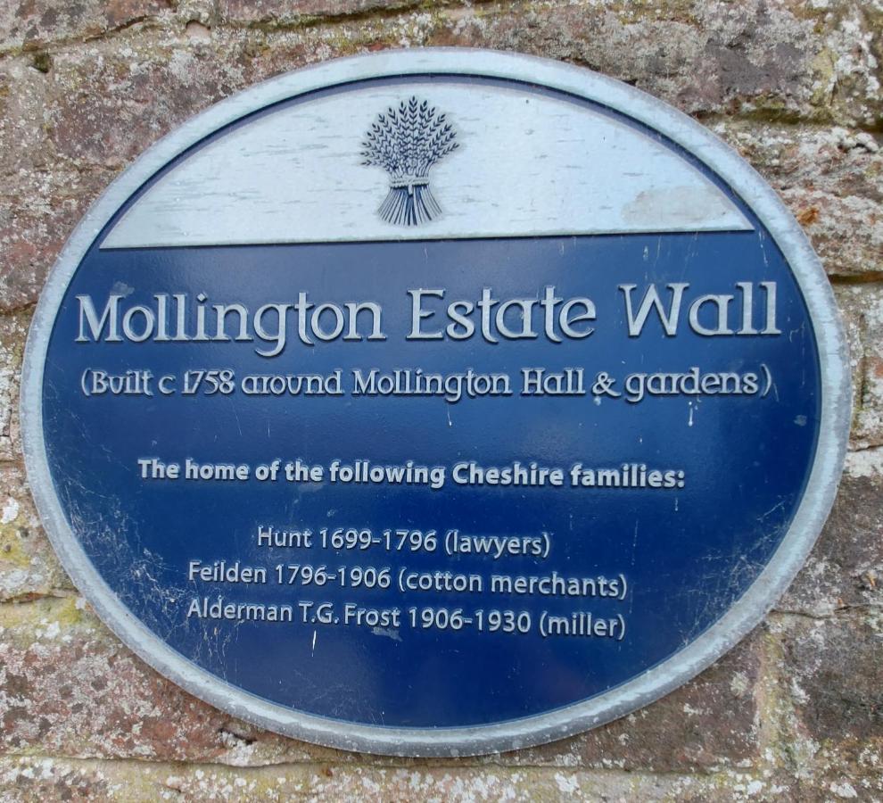 Saughall Mill Farm Cottage Chester Bagian luar foto